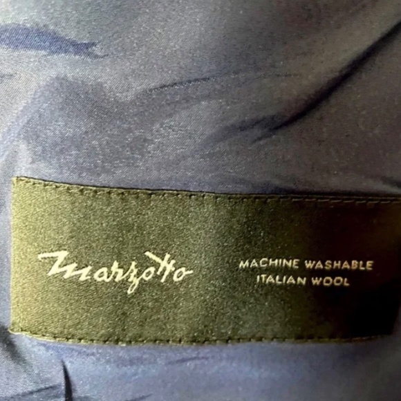 Banana Republic washable wool suiting - Picture 4 of 9